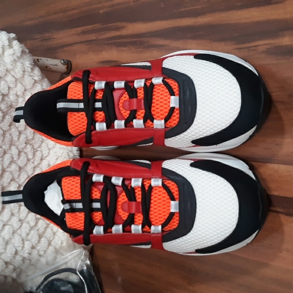 Men’s Dior Sneaker size 42 NWT, NIB Homme US size 9 - Picture 3 of 10